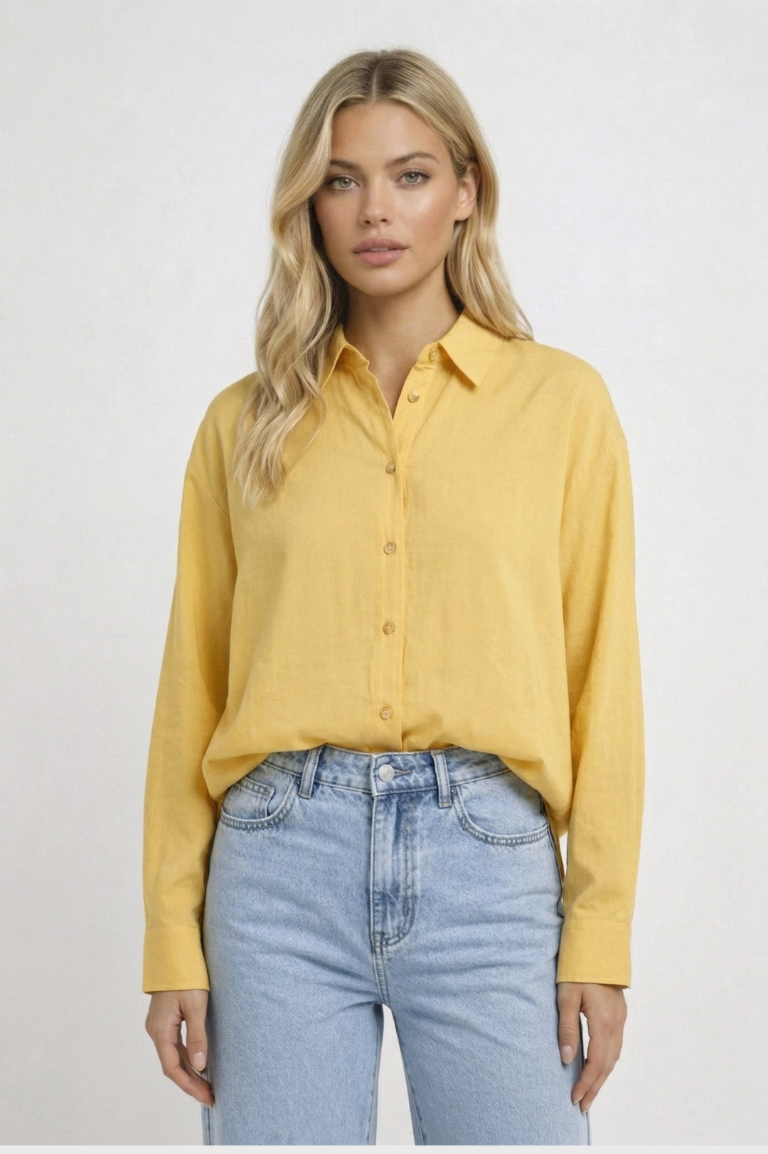 Luchtige Blouse met Knopen en Relaxte Pasvorm