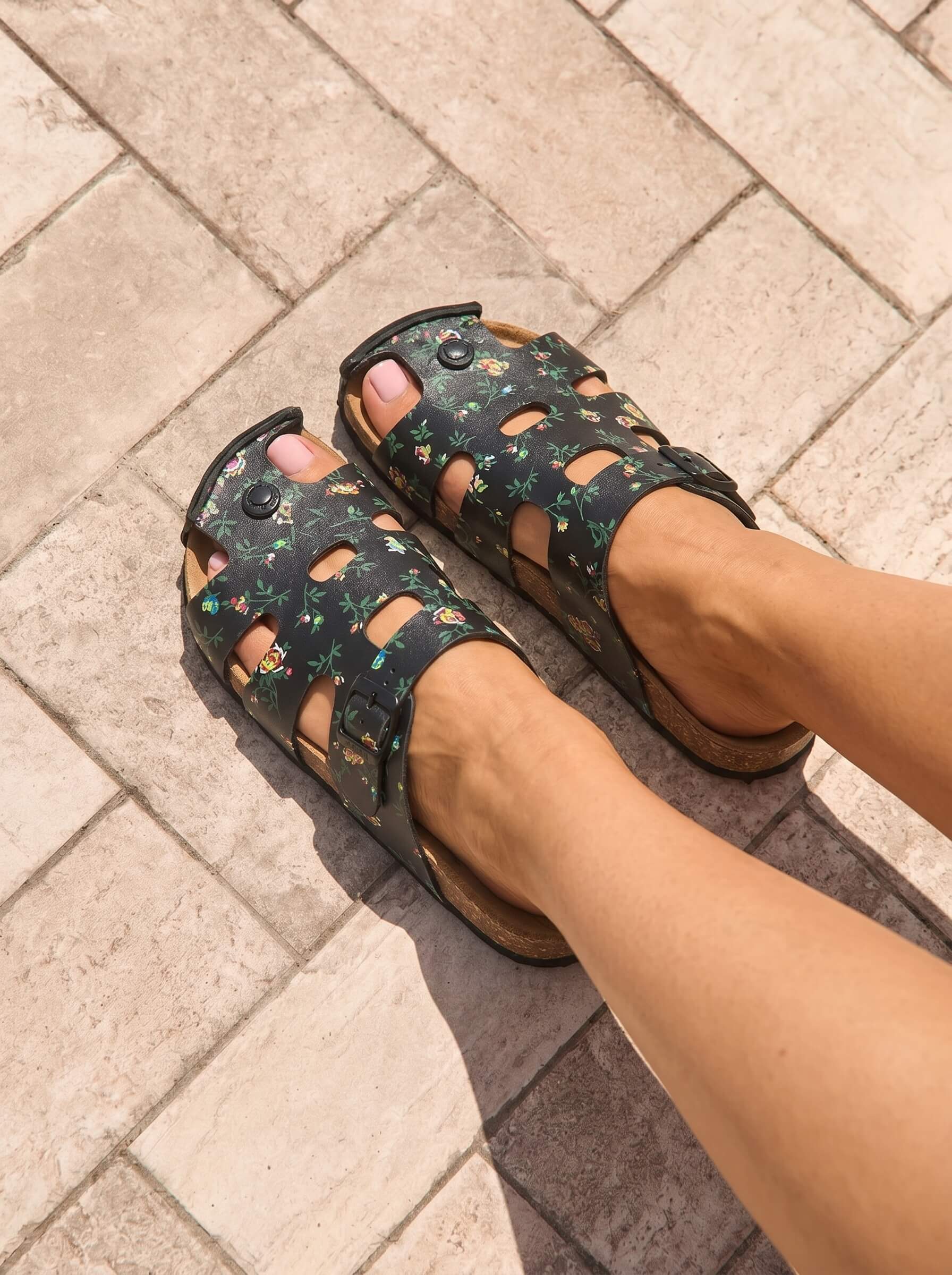 Maibulun | Comfy Hard Footbed Clog - black