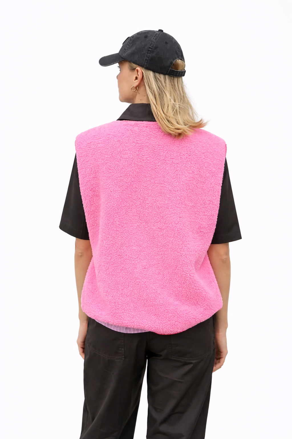 Ovelia Damesbodywarmer – Trendy wollen gilet met knopen en elegante V-hals