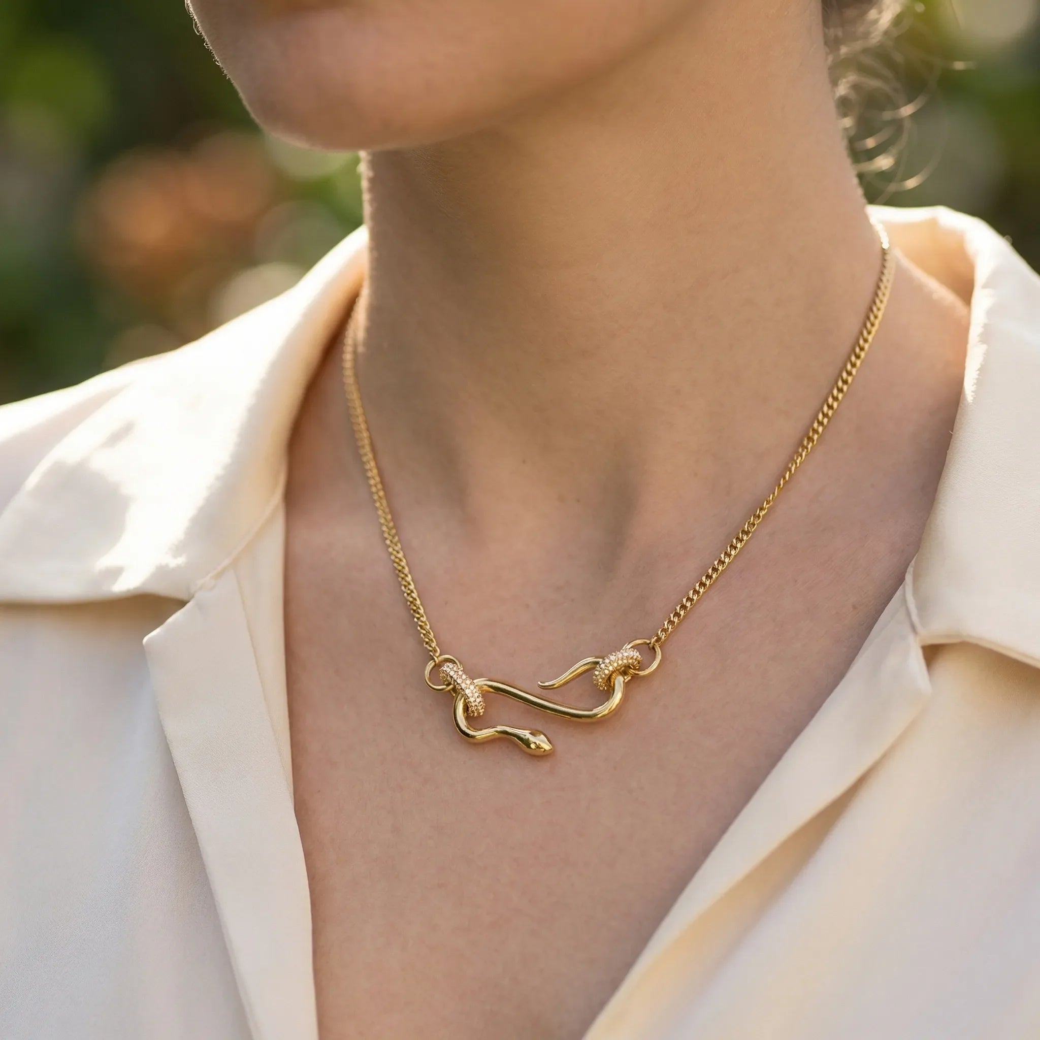 Ketting_dames_Elegante_ketting_met_zircon_sluiting_Store-bay.nl_2.webp