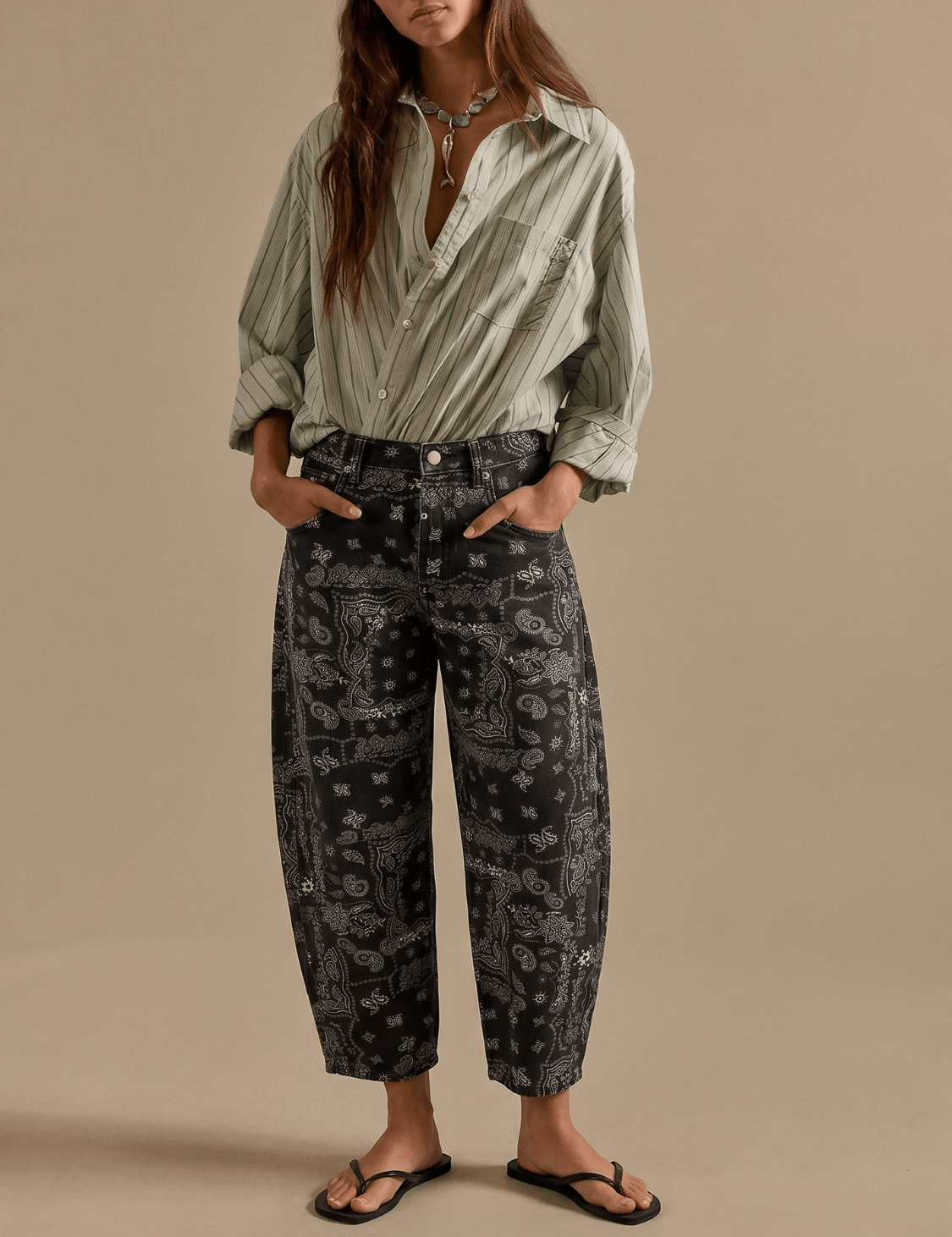 SM_YYNZ_16849WL_black_1.png