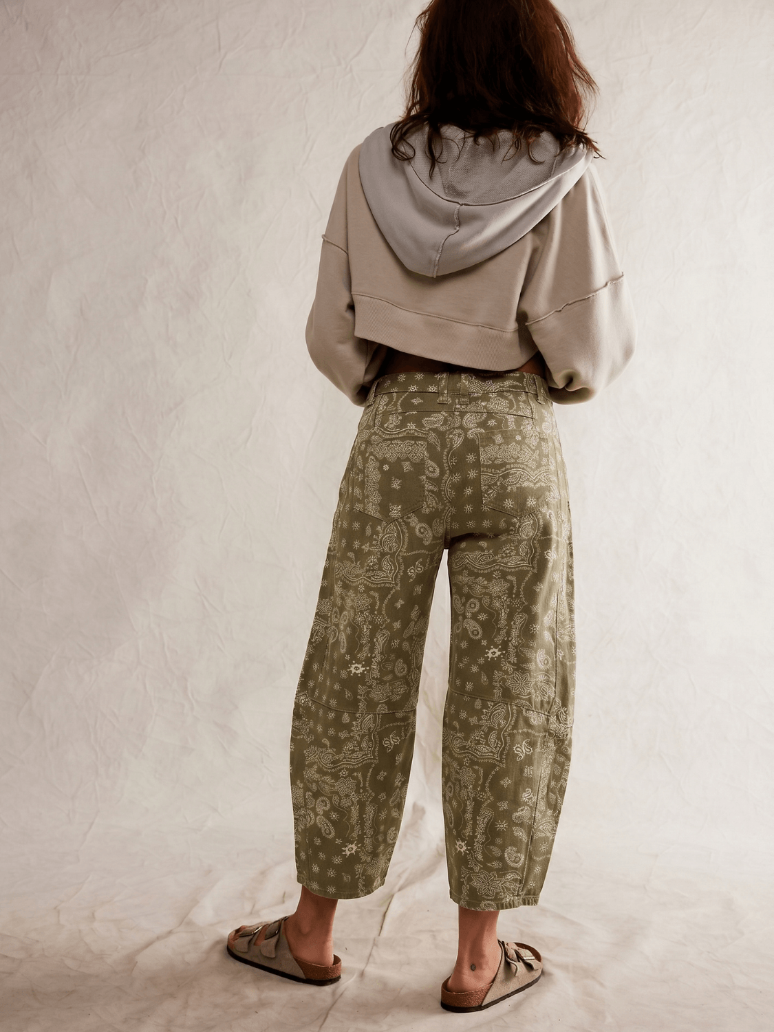 Mid Rise Barrel Jeans - paisleyprint - groen