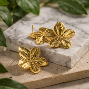 Juliette – Vintage Gouden Bloem Oorbellen