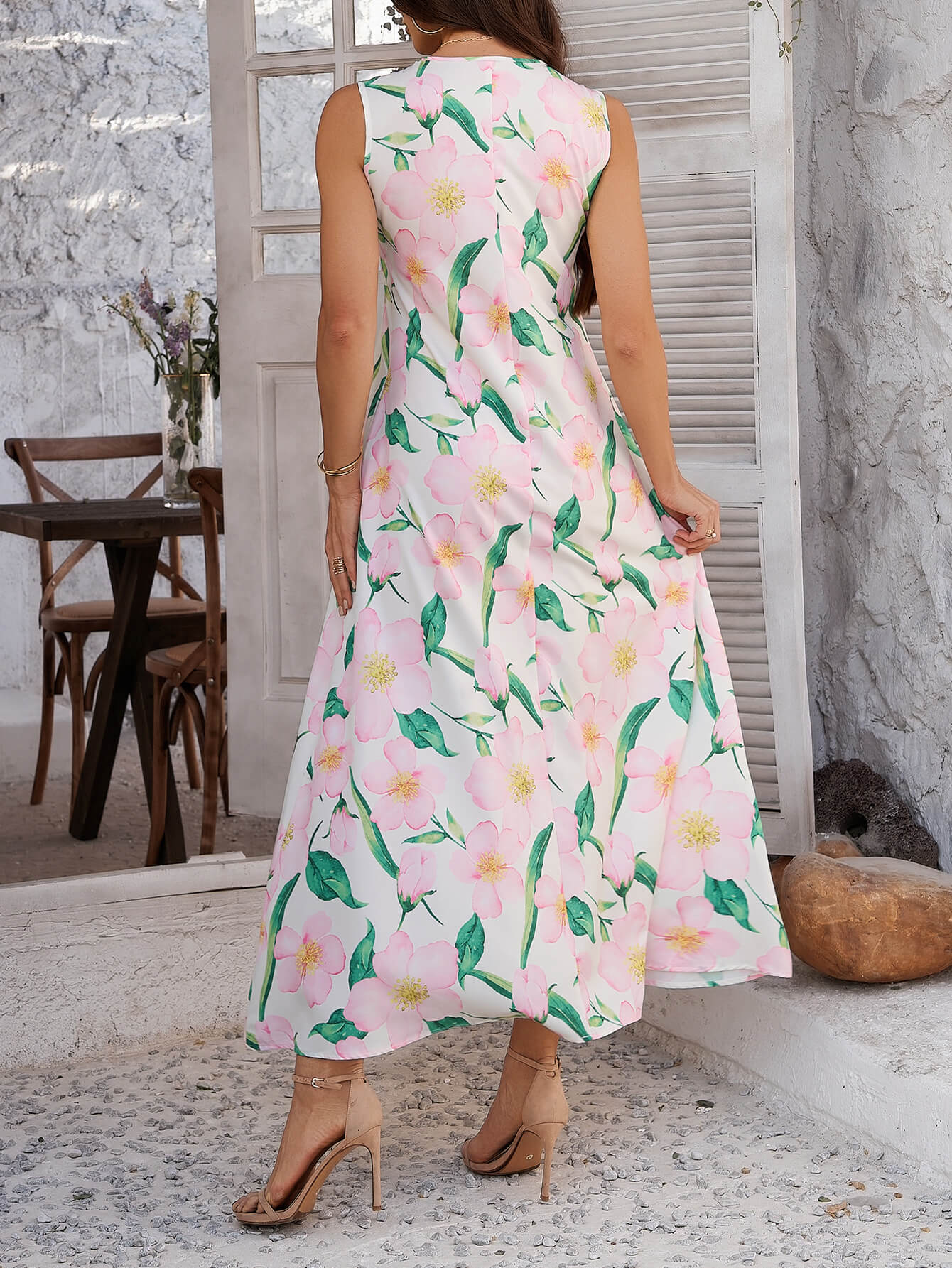 Roze Boho Maxi Jurk met Bloemenprint | Geborduurd Decolleté | Zomerjurk Dames